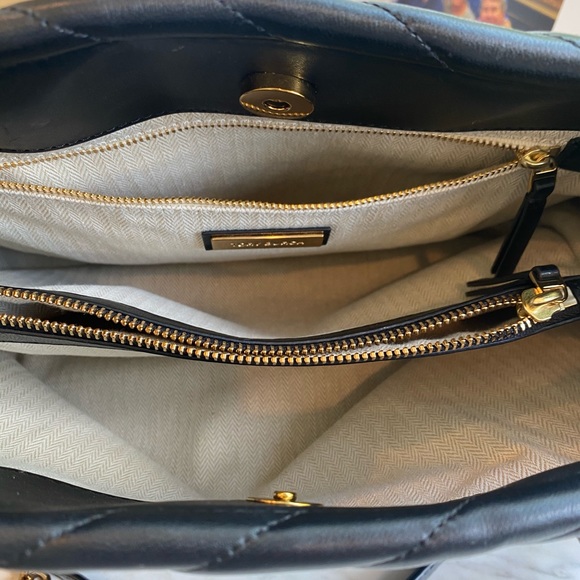 Tory Burch quilted leather handbag - Picture 7 of 14